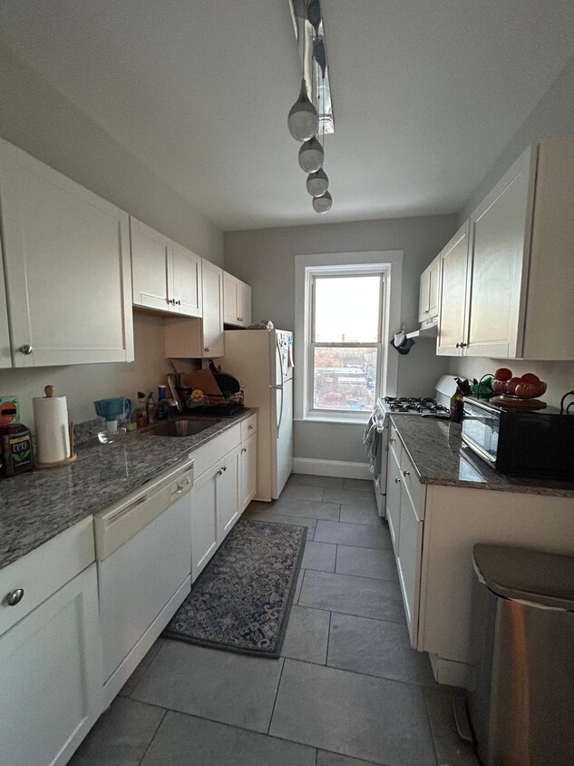 Foto principal - 7 Farrington Ave