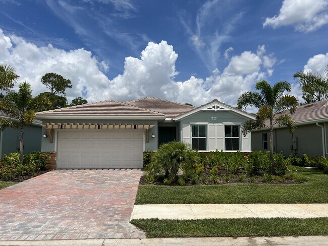 Building Photo - 331 Tamarindo Ln