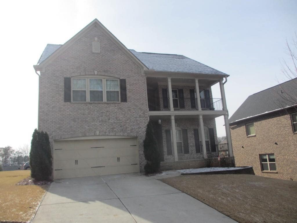Primary Photo - 328 Ashbrook Blvd