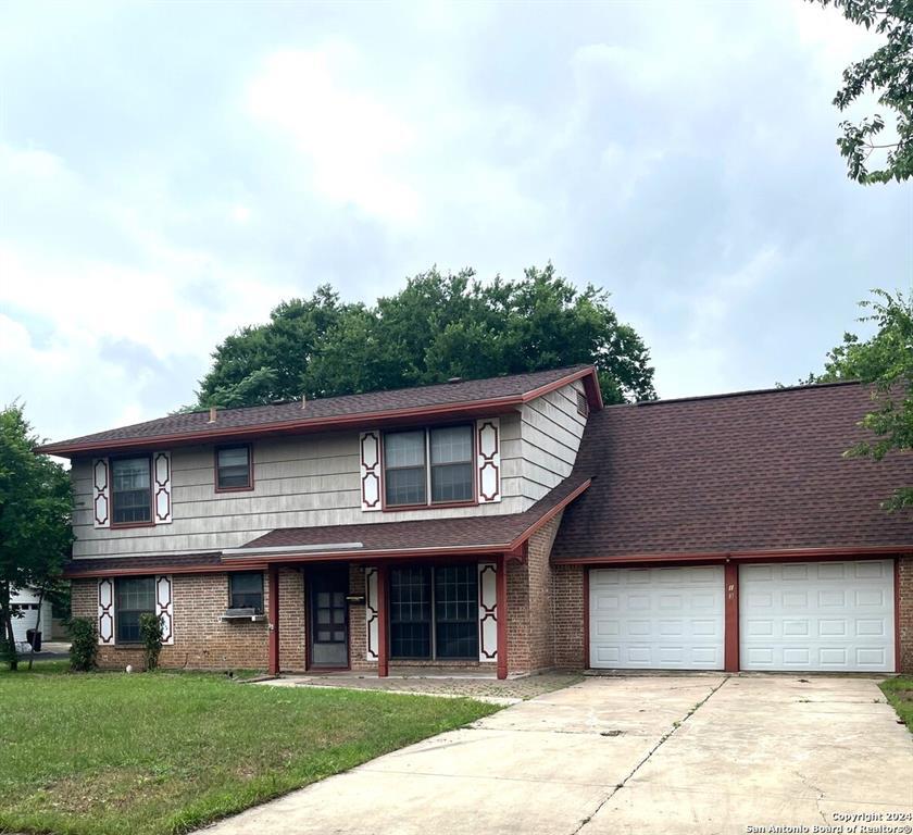 Primary Photo - 136 Valley Oak Dr