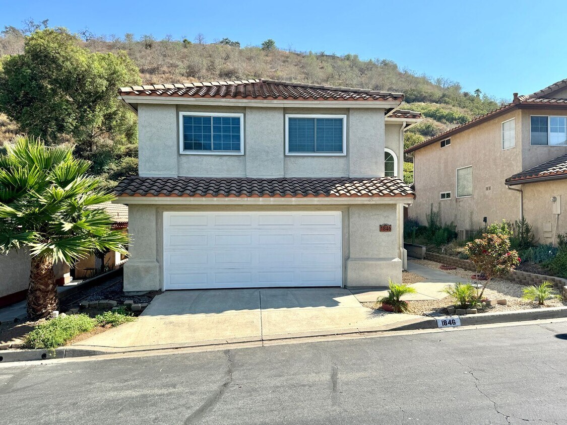 Primary Photo - Great 3B/2BA House in a Gated Community in...