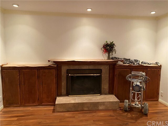 Building Photo - 8371 Edam Cir