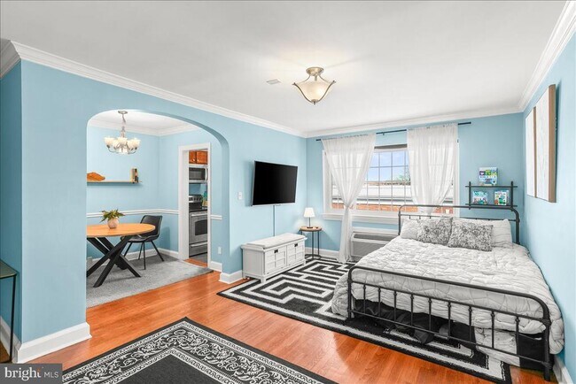 Foto del edificio - 820 N Washington St