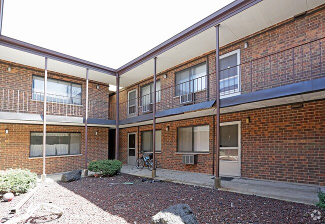 Foto del edificio - 315 Kimbell Ave