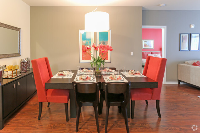 Dining Area - Bridgewater Square