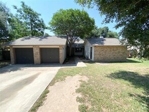 Building Photo - 1103 Westwood Dr