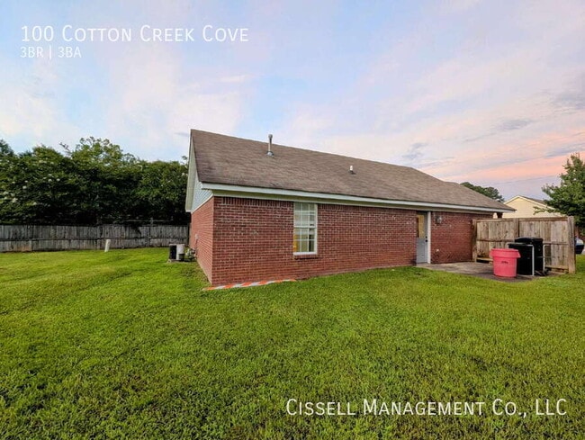 Building Photo - 100 Cotton Creek Cove