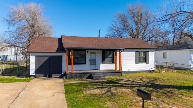 Foto del edificio - 4309 SE 40th St
