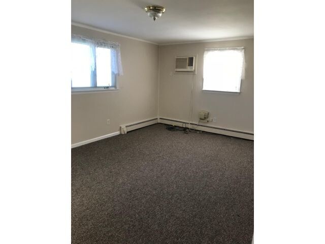 Foto del edificio - 209 N Hickory St