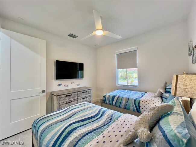 Foto del edificio - 5865 Shell Cove Drive