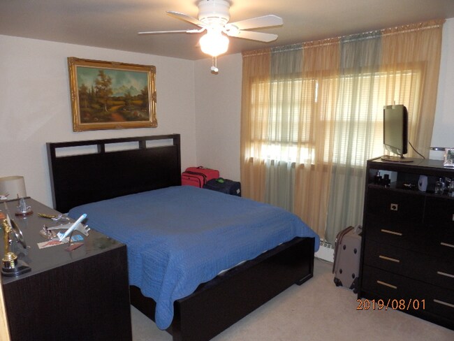 Foto del edificio - 6621 W Norwood Ct