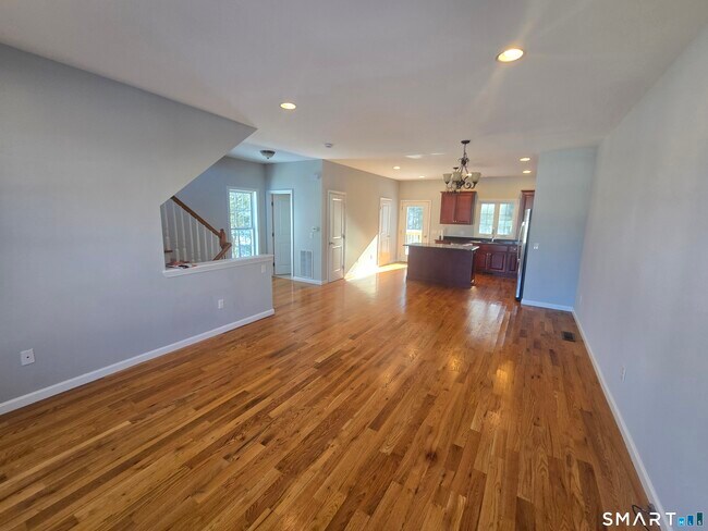 Foto del edificio - 6 Oak Branch Dr