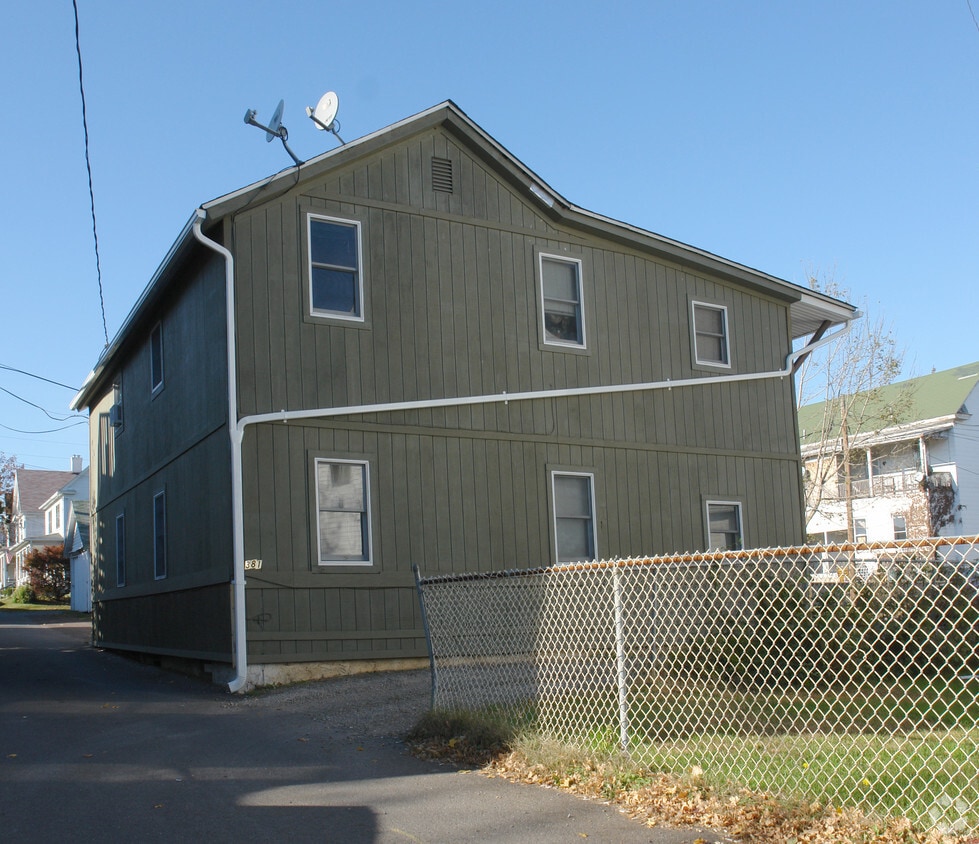 Building Photo - 381 Strawberry Ave