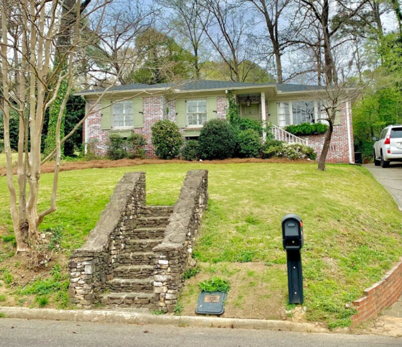 504 Windsor Dr, Birmingham, AL 35209 House Rental in Birmingham, AL