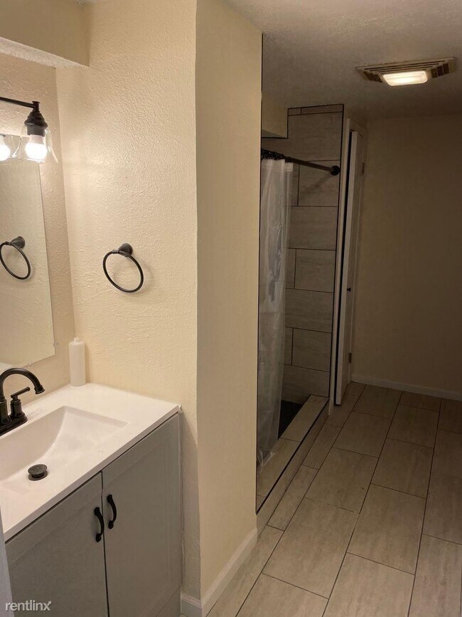 Foto del edificio - 2 br, 1 bath Condo - 1304 Governor Nicholl...