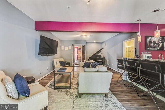 Building Photo - 4831 Forest Pines Dr