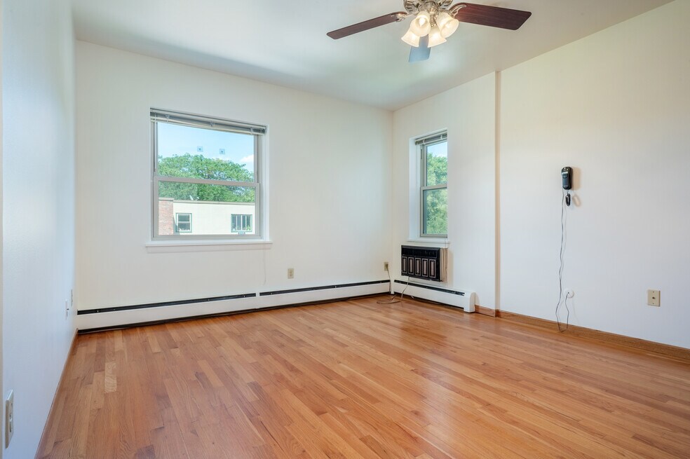Parkview Apartments