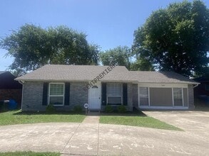 Building Photo - 1542 Firebird Dr