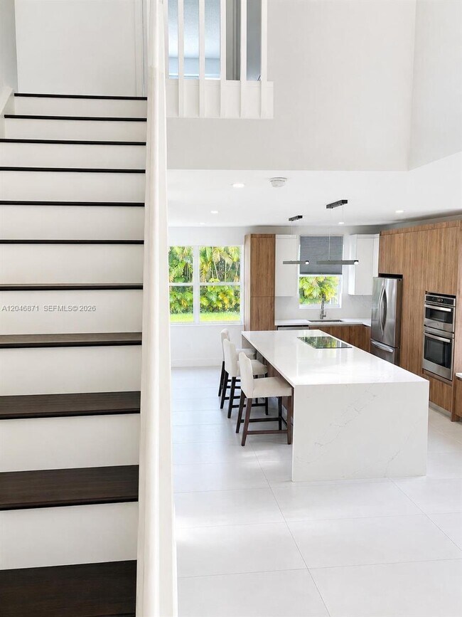 Foto del edificio - 15760 NW 16th Ct