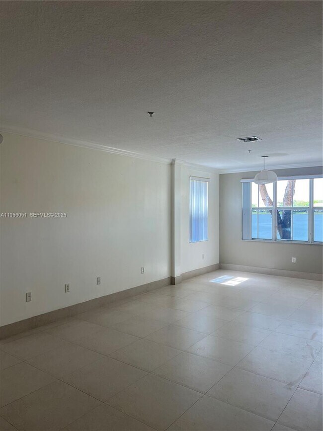 Foto del edificio - 4700 SW 160th Ave