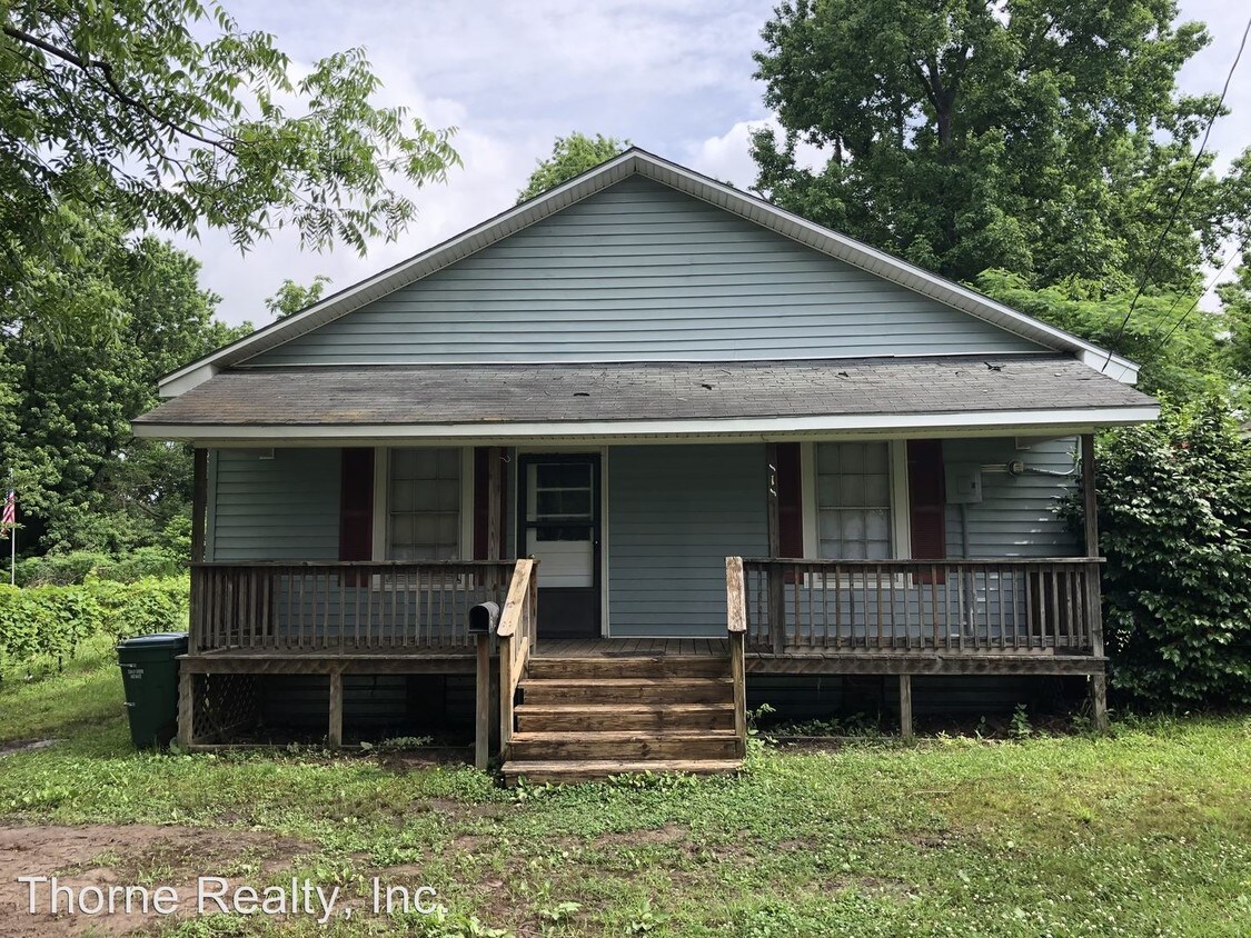 Primary Photo - 2 br, 2 bath House - 818 Sunset Ave