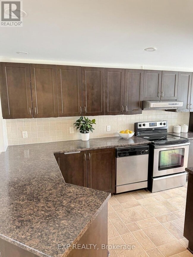 Building Photo - 564 Chapman Mills Dr