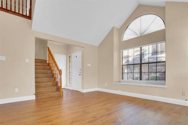 Foto del edificio - 449 Harris St