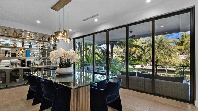 Building Photo - Ponce de Leon Drive, Fort Lauderdale, FL 33316 - 4 BR 5 BA single-family home