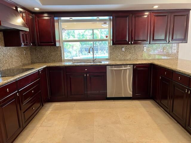 Foto del edificio - 2498 NW 25th St