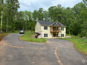 Building Photo - 3125 Ben Higgins Rd