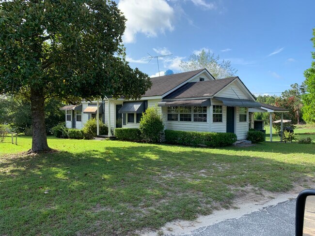 Building Photo - 560 Soperton Hwy