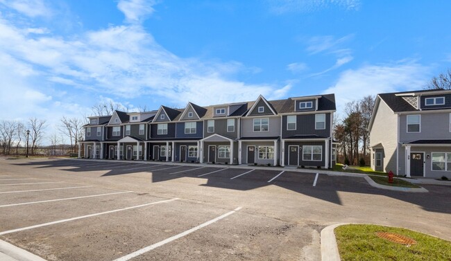 Foto del edificio - Beautiful Townhome in Clarksville!