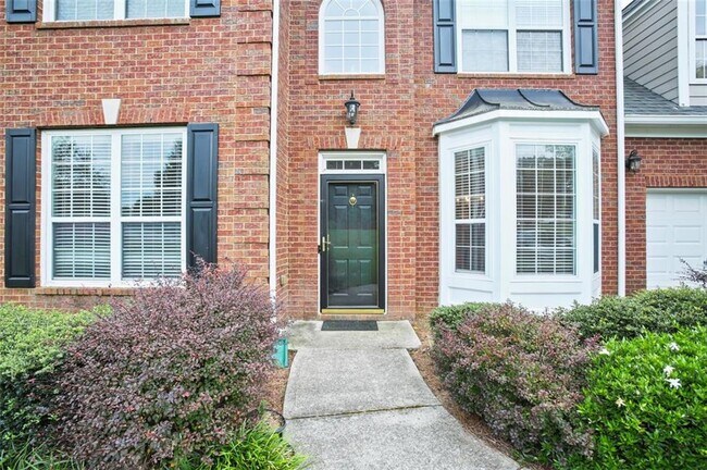 Foto del edificio - 2643 Whispering Pines Dr SW