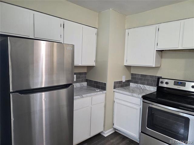 Building Photo - 360 S Wolff St