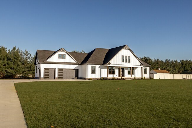 Foto del edificio - 5692 King Stuart Dr