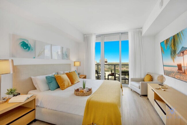 Foto del edificio - 1180 E Hallandale Beach Blvd