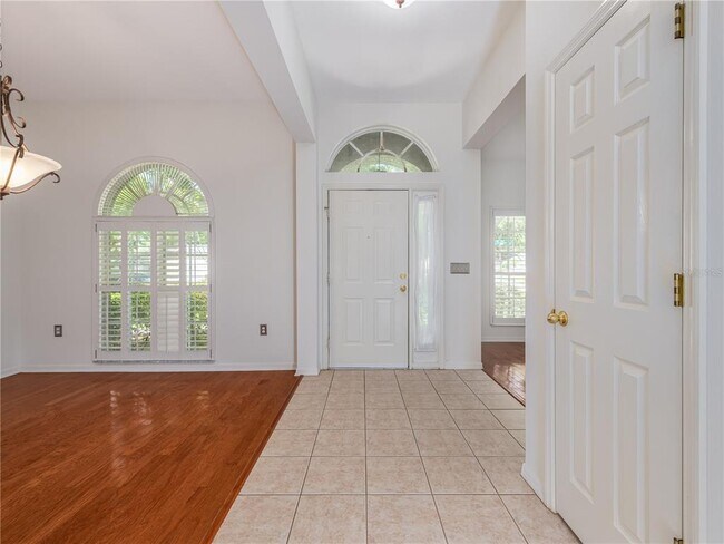 Building Photo - 1602 Hidden Meadow Ct