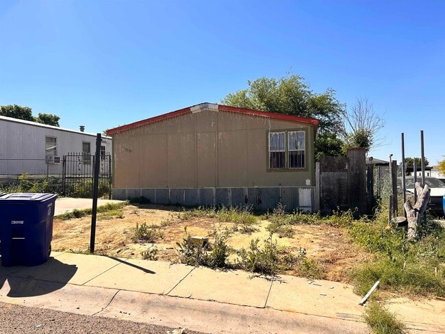 Building Photo - 3533 Pericles Ln