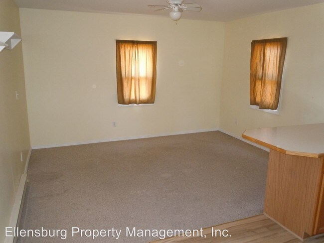 Building Photo - 2 br, 1 bath House - 309 W 2nd Ave
