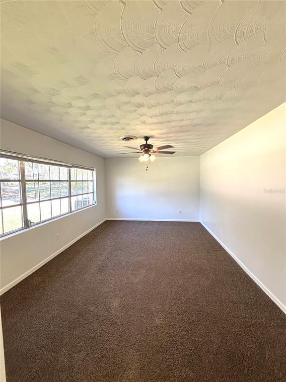 Building Photo - 729 SE 40th Ave