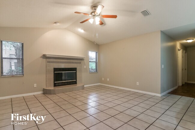 Foto del edificio - 1124 Belladonna Dr