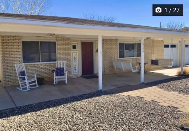 Building Photo - 10228 Belnap Pl