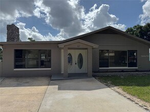 Building Photo - 107 N Galena Ave