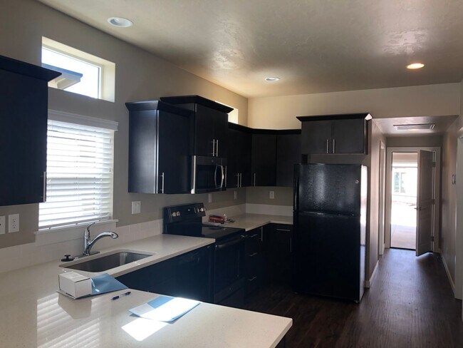Foto del edificio - 2 Bedroom in NE Bend
