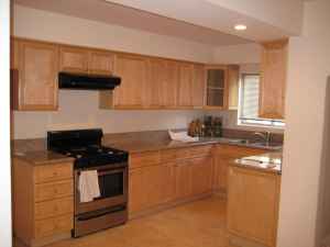 Primary Photo - 330 N Howard St