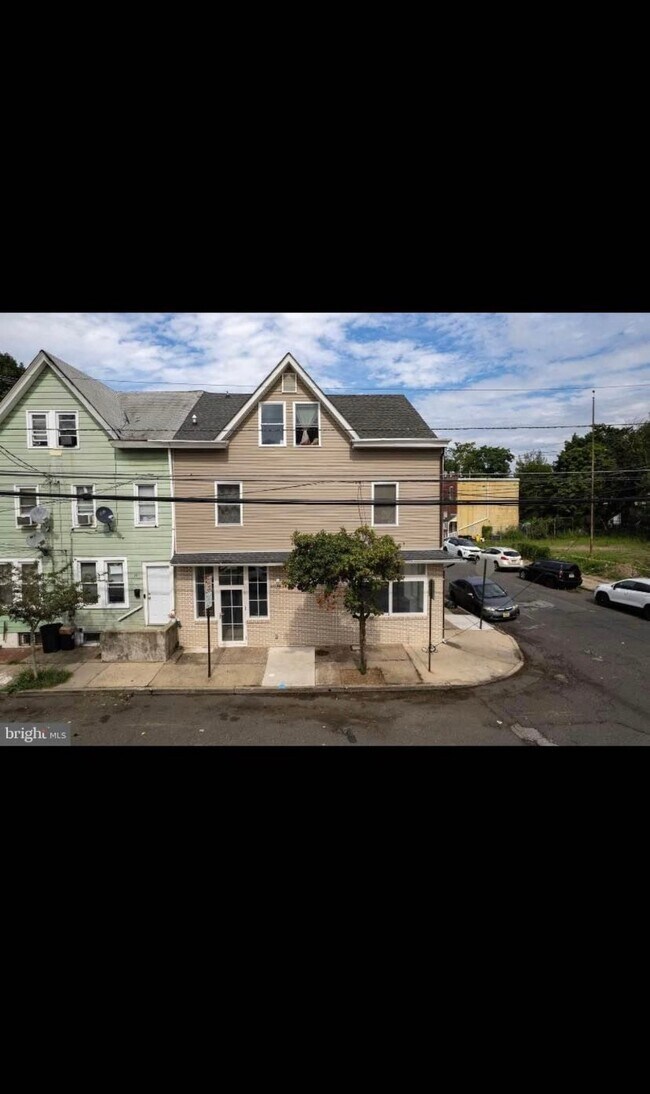 Foto del edificio - 80-82-82 Jersey St