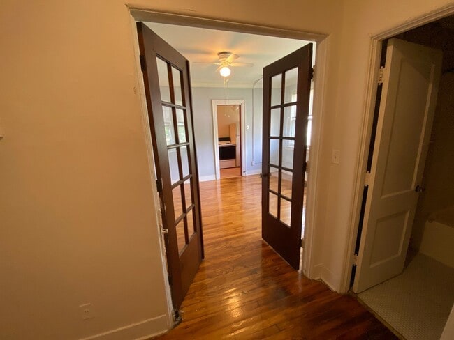 Interior Photo - Rollins Apartments