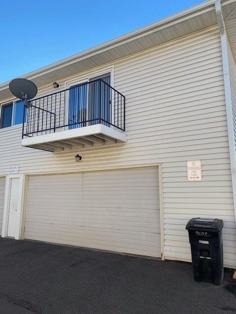 Foto del edificio - 9105 E Lehigh Ave