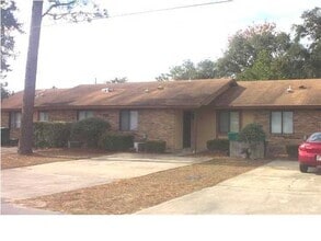 Building Photo - 716 Fairview Dr