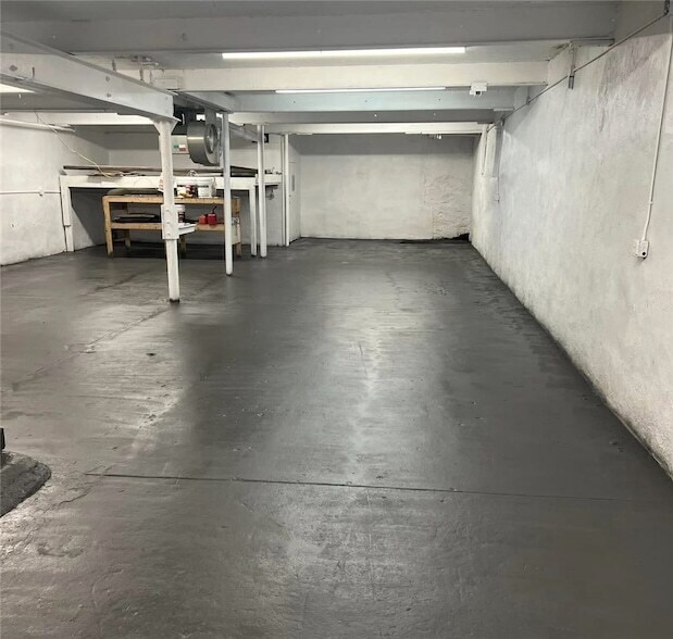 Foto del edificio - 103 Blackstone Ave